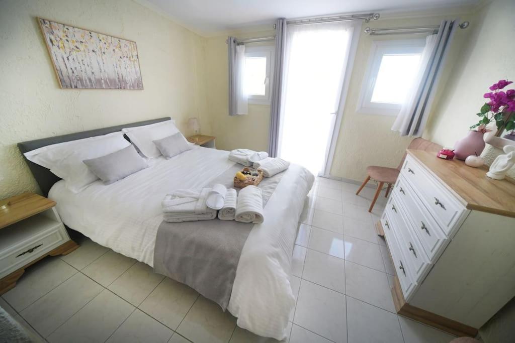 Argo Downtown Apartment Kalymnos Town Ngoại thất bức ảnh