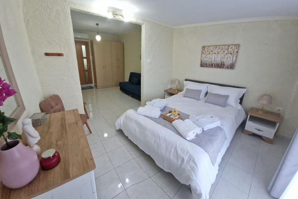 Argo Downtown Apartment Kalymnos Town Ngoại thất bức ảnh